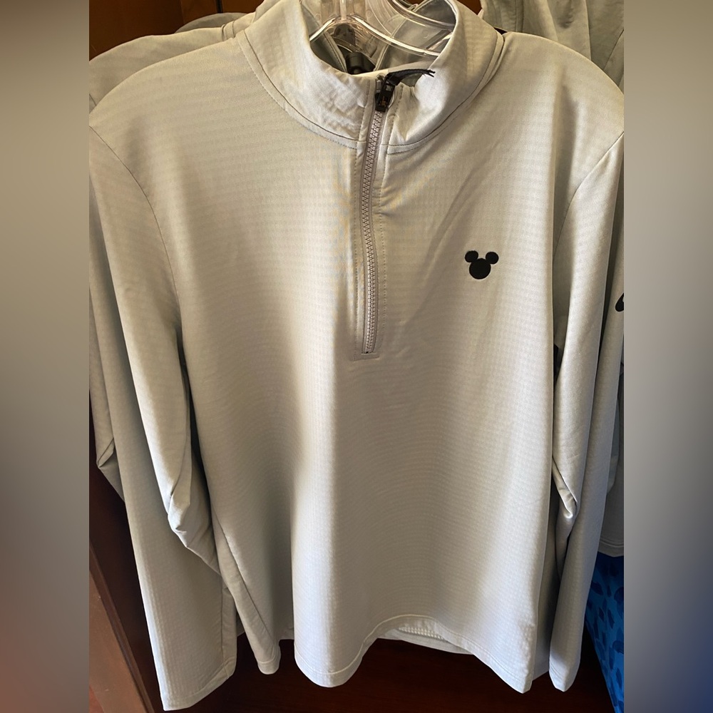 NWT Disney Parks Nike Mickey Mouse Icon Victory Performance Gray Pullover size S